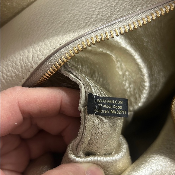 BRAHMIN DAKOTA SAND BOYD Elegant Cream Tote Bag with Tassel - Picture 10 of 11